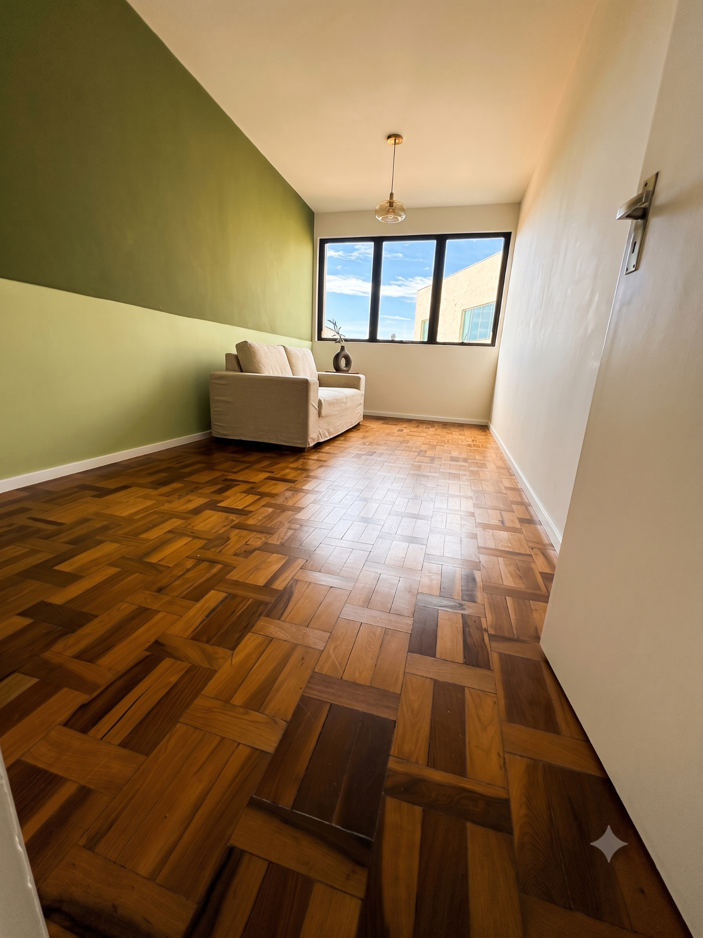 Apartamento — Ed. Solar Paraíso, Mercês